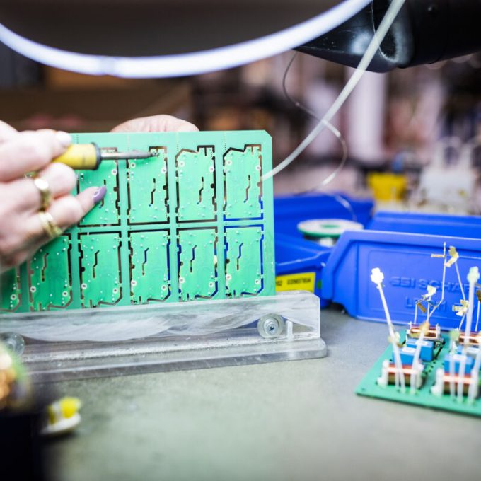 Assemblage électronique - L'Atelier ASBL